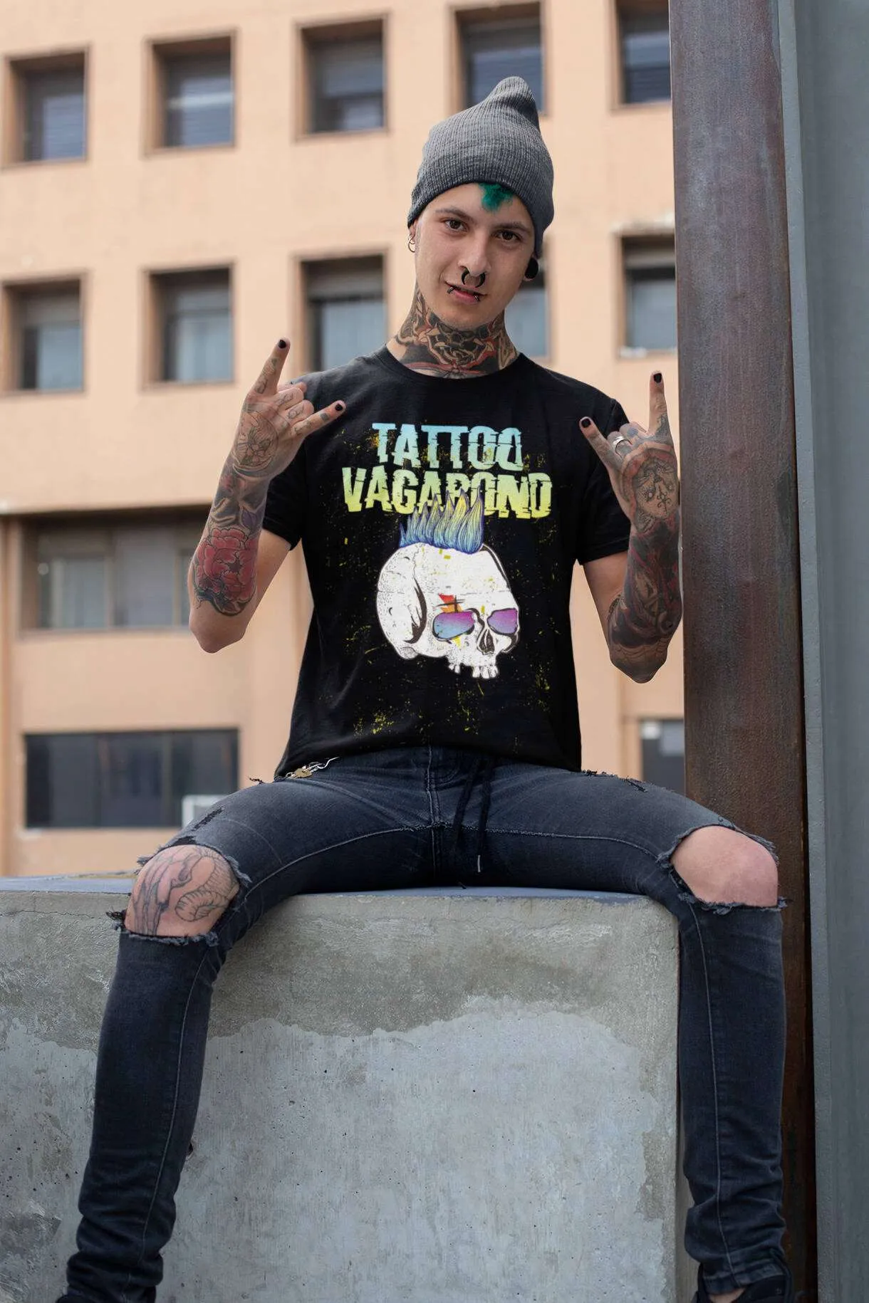 Sullied T-Shirt Black - Tattoo Vagabond